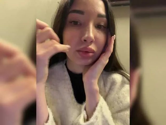 Freechat MiLaHHa on BongaCams