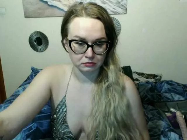 MilfBerthena on BongaCams