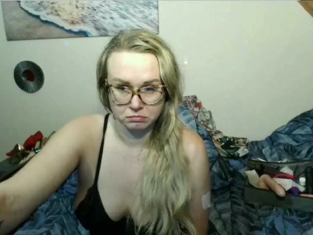 MilfBerthena on BongaCams