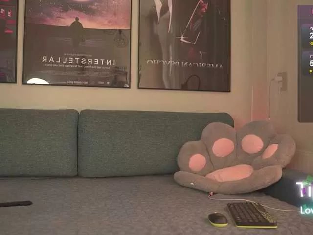 MiraWair on BongaCams