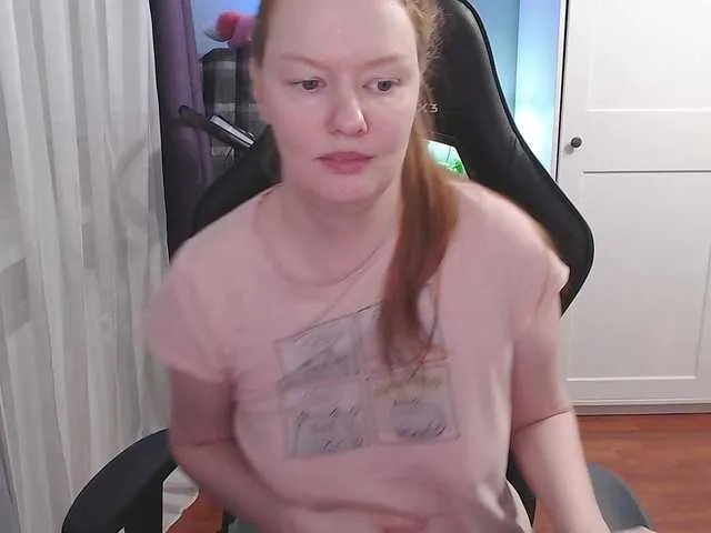 missInari on BongaCams