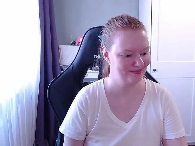 missInari on BongaCams