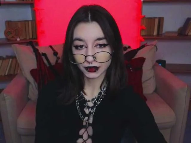 MistressMarcelline on BongaCams