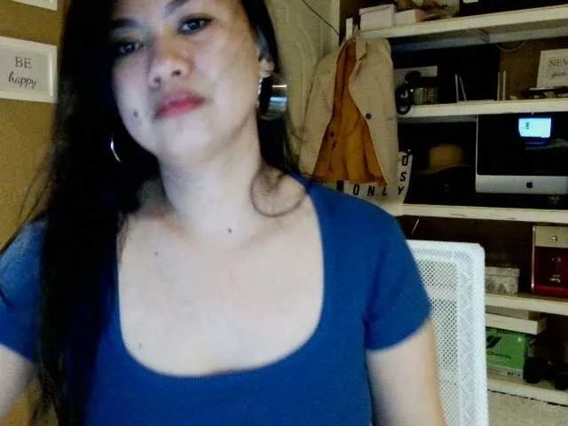 MorenaLee on BongaCams