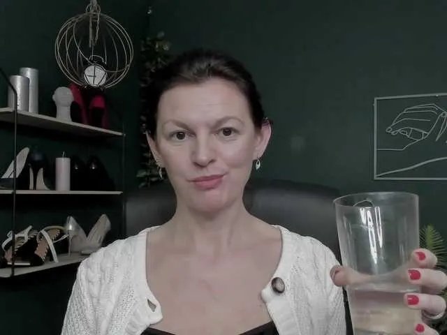 mrsVivian on BongaCams