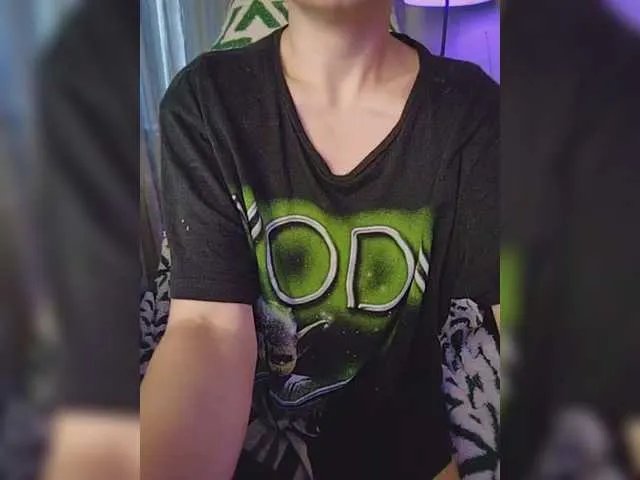 MyLittlegi on BongaCams