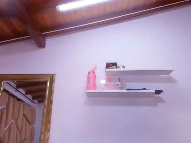 naia-blesed on BongaCams