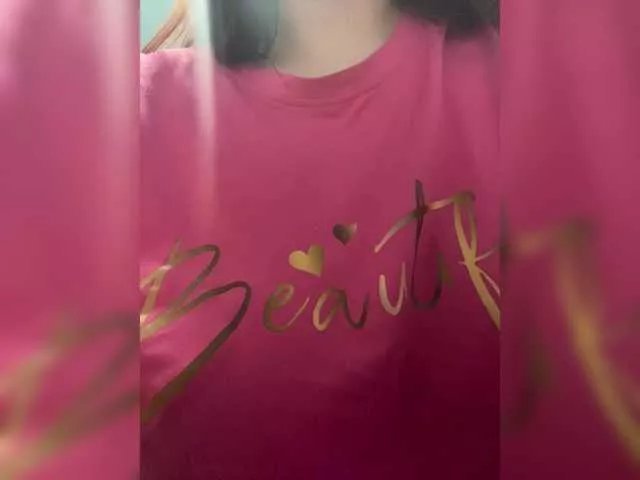 Freechat NansyyLiana on BongaCams