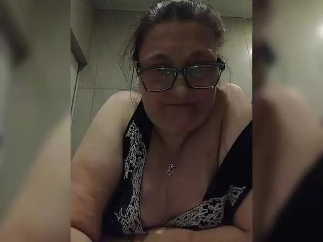 Freechat Natalina1 on BongaCams