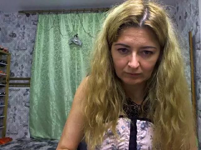 Freechat NaturalWoman on BongaCams