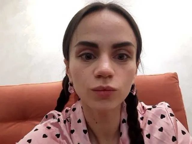 NEW-MODEL on BongaCams