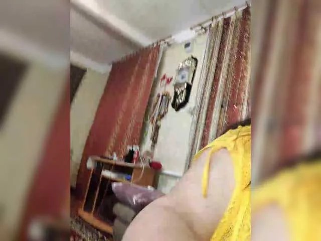 Nezsbudka on BongaCams