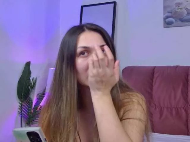 NicoleLegh on BongaCams