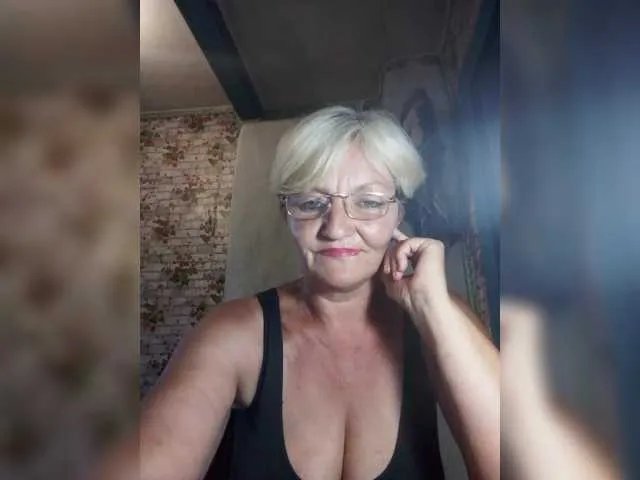 NikaGold45 on BongaCams