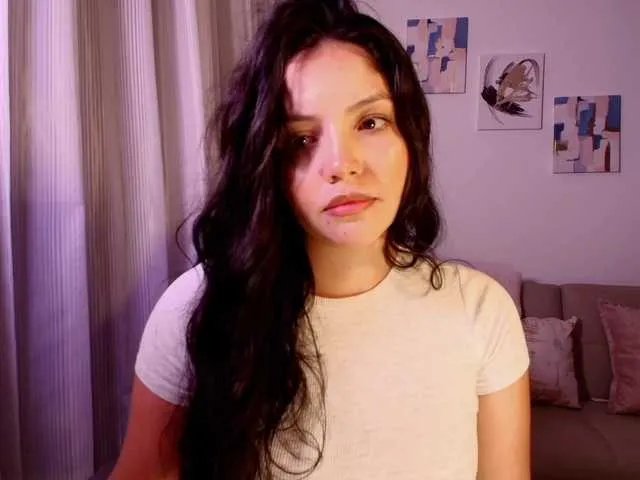 NinaMichelle on BongaCams