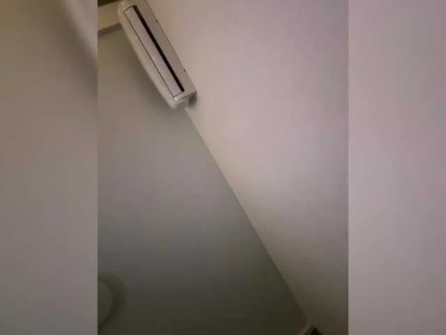 OriginalHOOLi on BongaCams