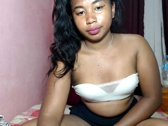 Pauliemarie on BongaCams