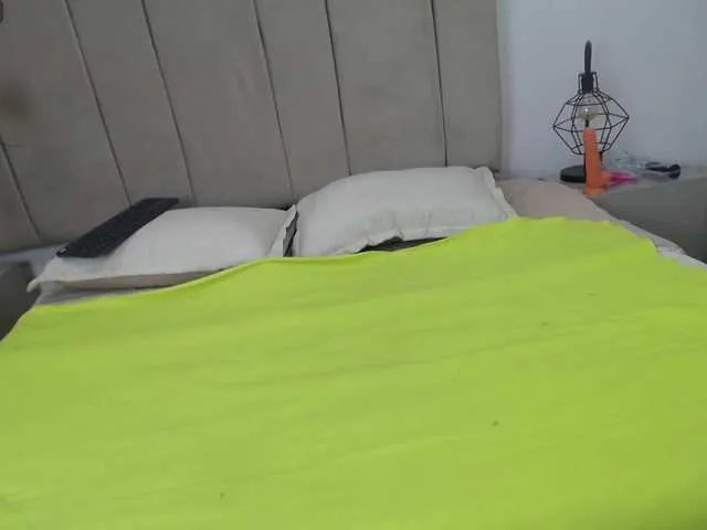 Freechat paultte on BongaCams