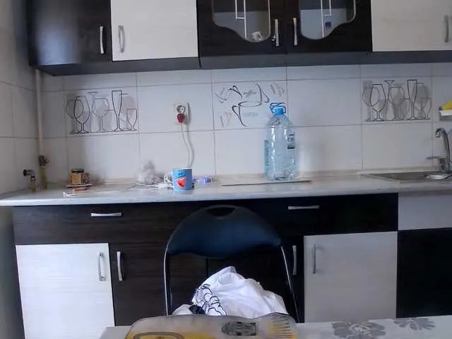 Pervertqueen on BongaCams