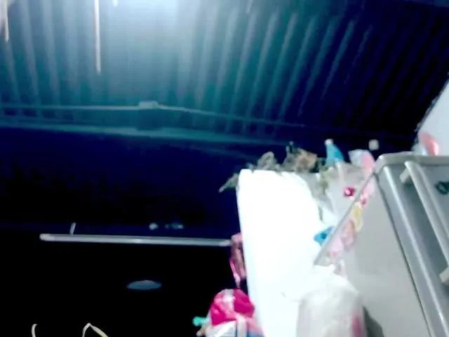 PetiteIvoryqueens on BongaCams