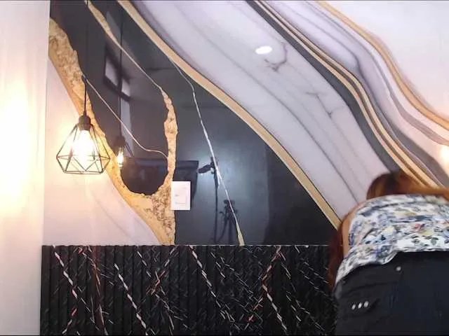 PilarArias on BongaCams