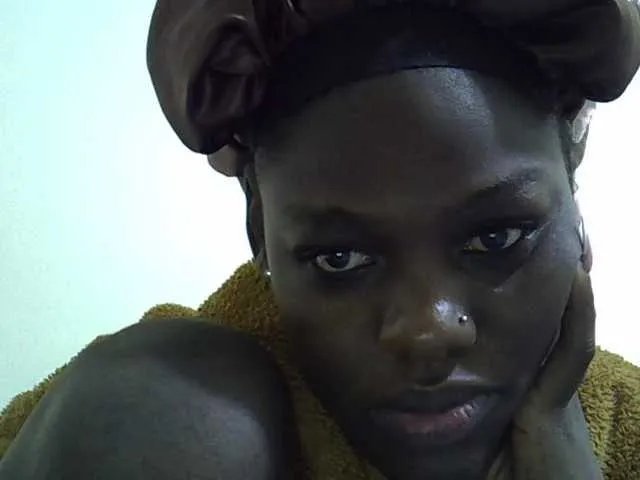 Pinkiec on BongaCams