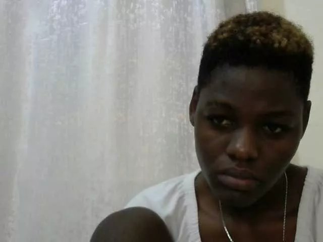 Pinkiec on BongaCams