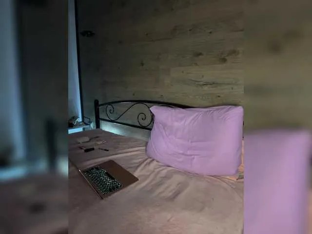 Plennica on BongaCams