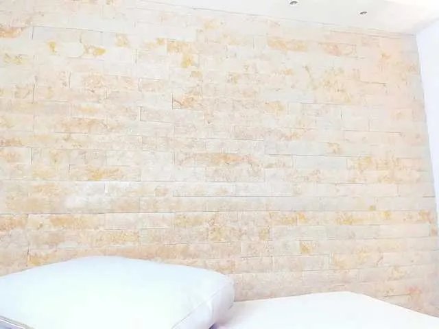 PocahontasPow on BongaCams