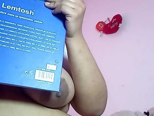 Freechat pocahontassex on BongaCams