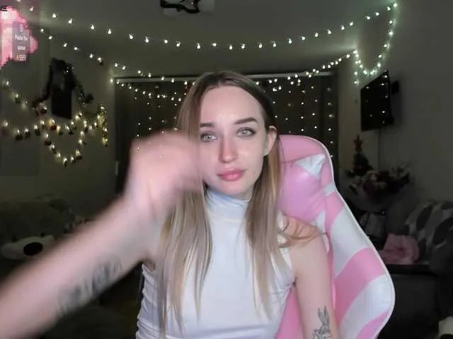 Polikinesis on BongaCams