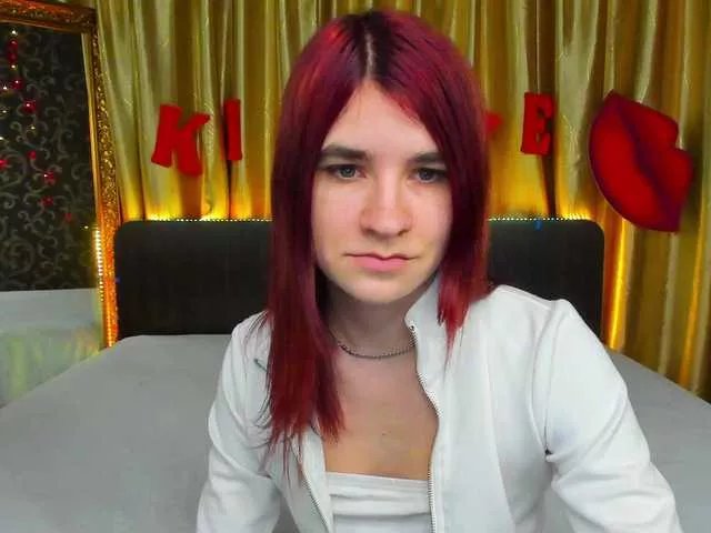 Polly-Love on BongaCams
