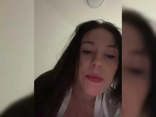 Potifays on BongaCams