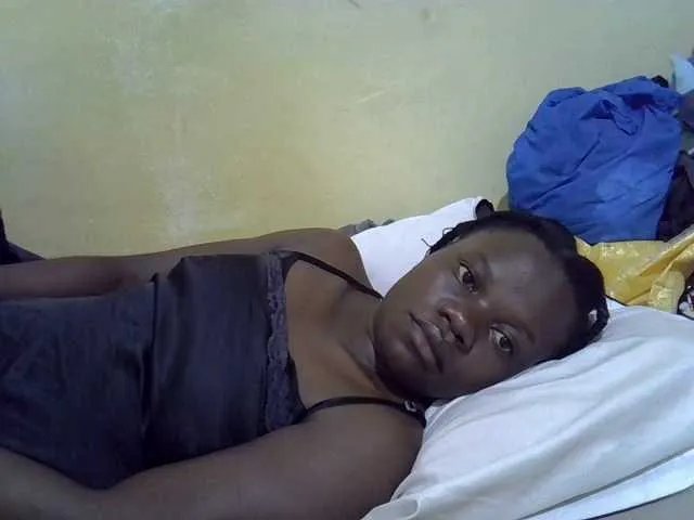 Pretty-doll on BongaCams