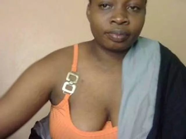 Pretty-horny on BongaCams