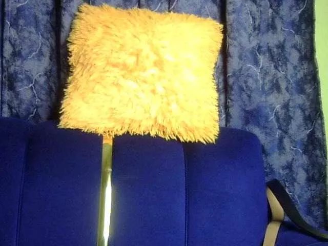 Pretty-horny on BongaCams