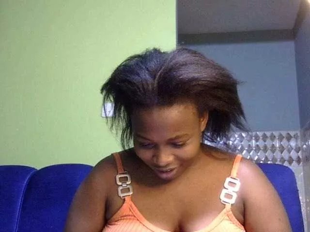 Pretty-horny on BongaCams