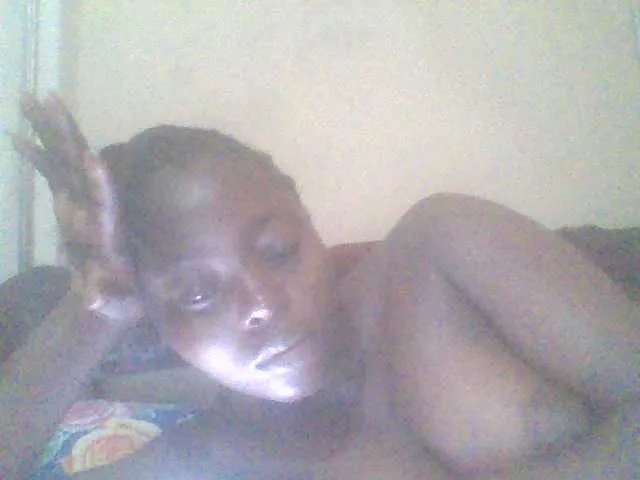 PrettyG on BongaCams