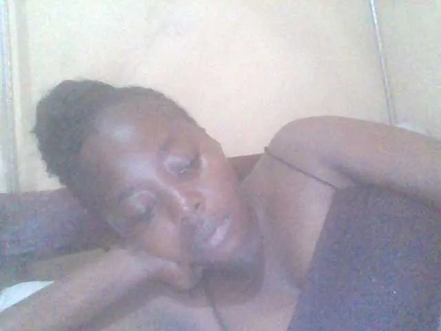 PrettyG on BongaCams