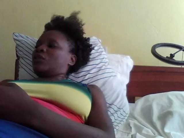 Princessmiles on BongaCams