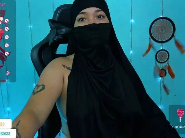 Ranialatif on BongaCams