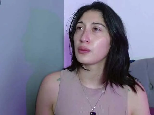 Red-moonn on BongaCams