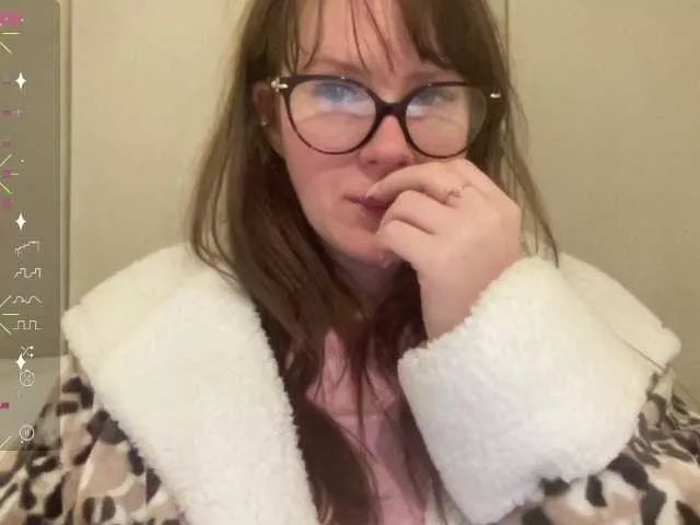 REDHEADROSIE on BongaCams