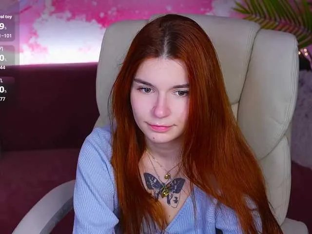 RedShinee on BongaCams