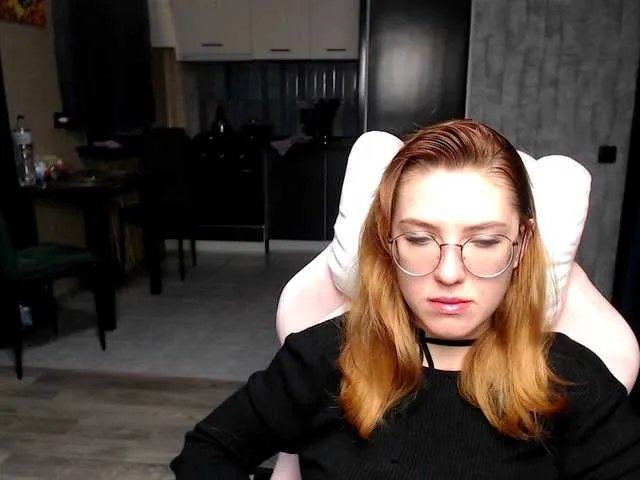 Regimasmile on BongaCams