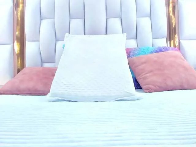 RileySweet on BongaCams