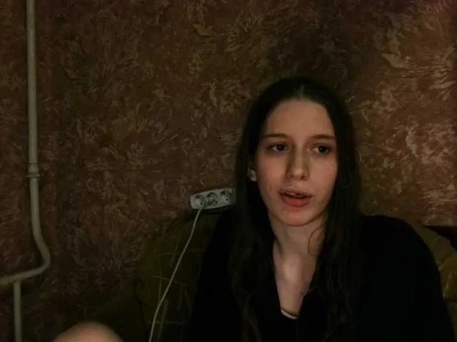 Rina-OnlyForYou on BongaCams