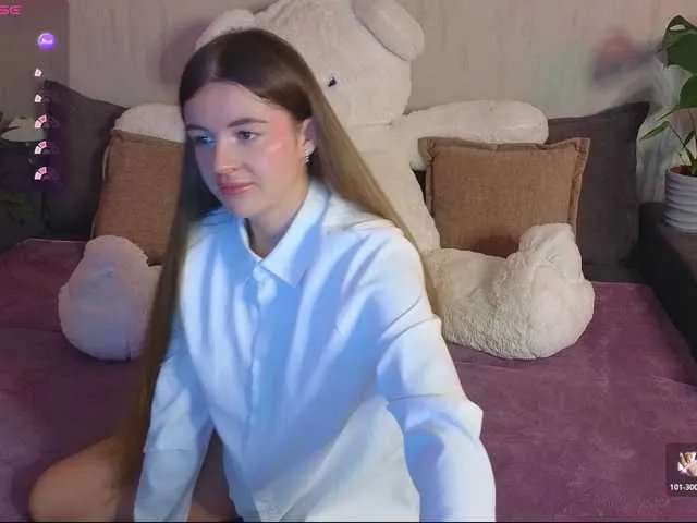 RosalineLov on BongaCams