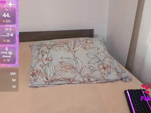 Rosebelle1 — NakedTarget: @total! @sofar raised, @remain until the show starts! Join me in full-private for free control of toy  fav vibrations 111222333the toy is working from 4 tokens up#blonde#bigboobs#teen#lovense