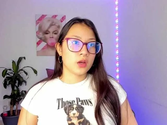 rouse-red on BongaCams